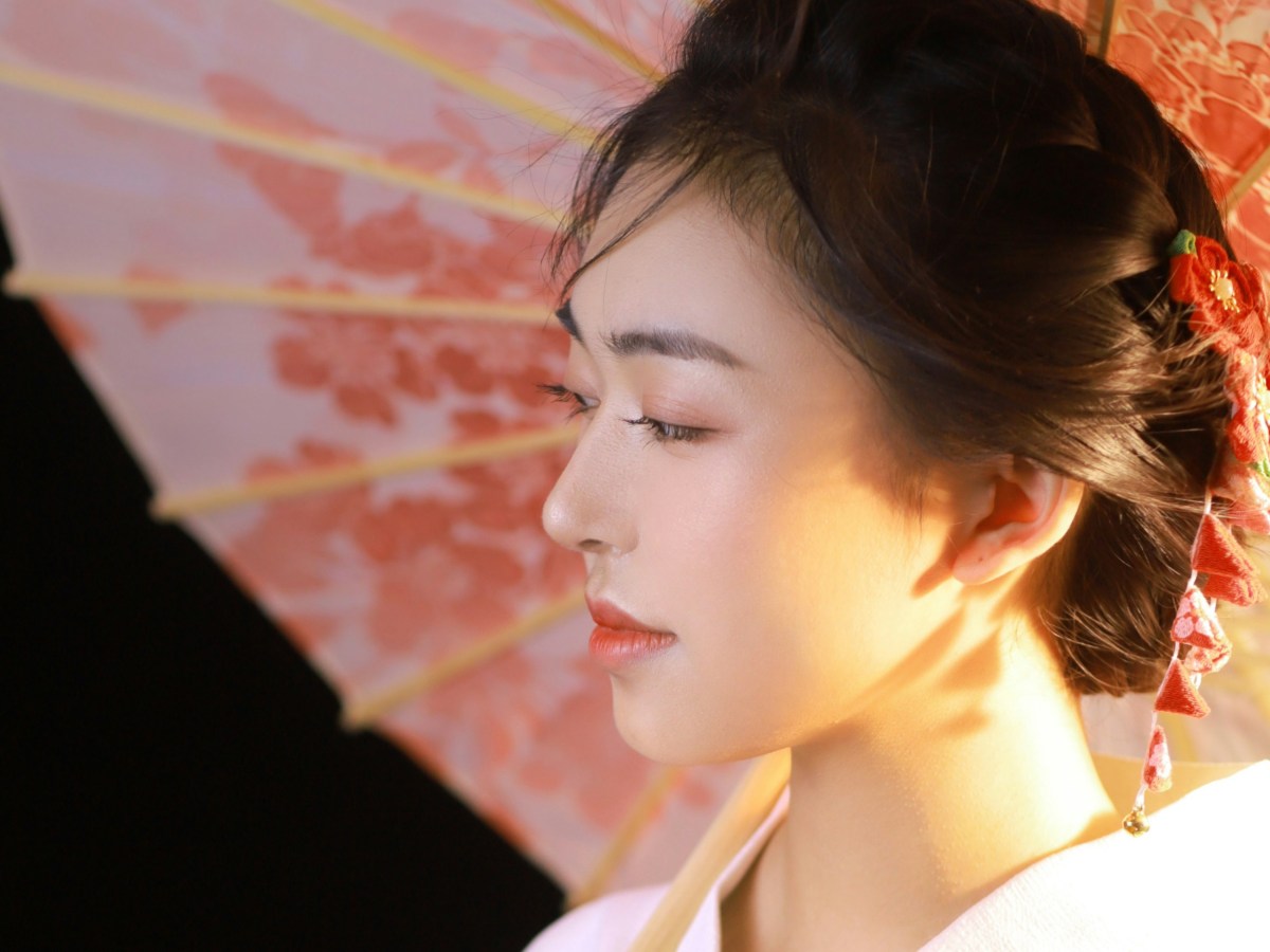 Kaguya-hime, la princesse lumineuse — Contes de fée&nbsp;méconnus